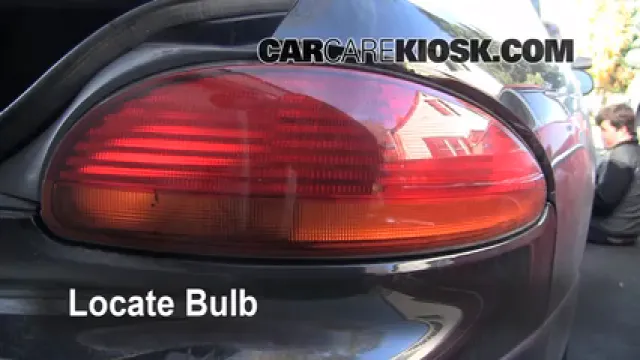 2001 Chrysler LHS 3.5L V6 Lights Turn Signal - Rear (replace bulb)